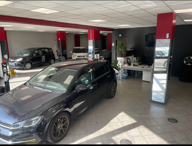 dealer showroom